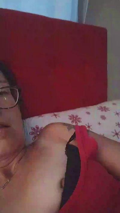 69Sweetpeach69