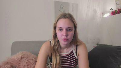 Alena_Croft2002