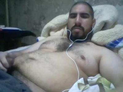 Bearmacho28
