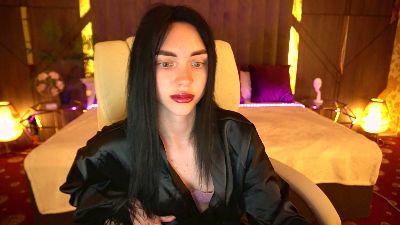 Bella_Trinket