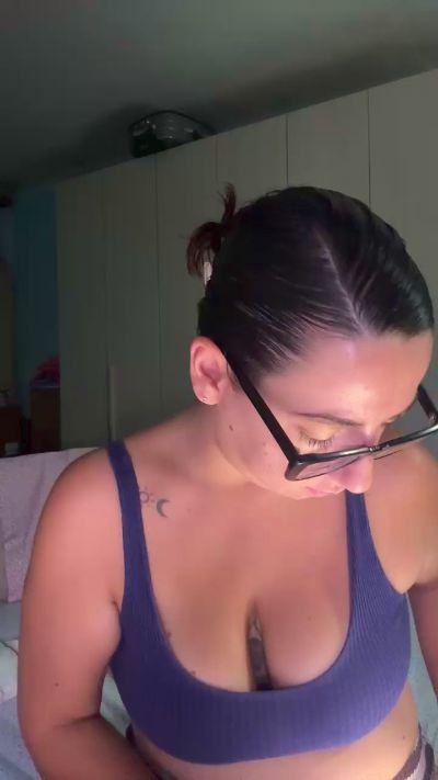 Clarissa_feet