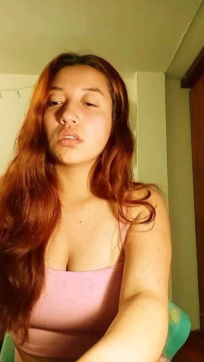 Cloe_Simones