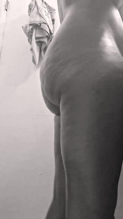 DaRealSexyGirl