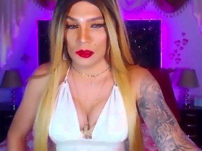 Daniela_Dior