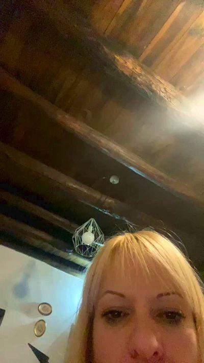 Dayana37_
