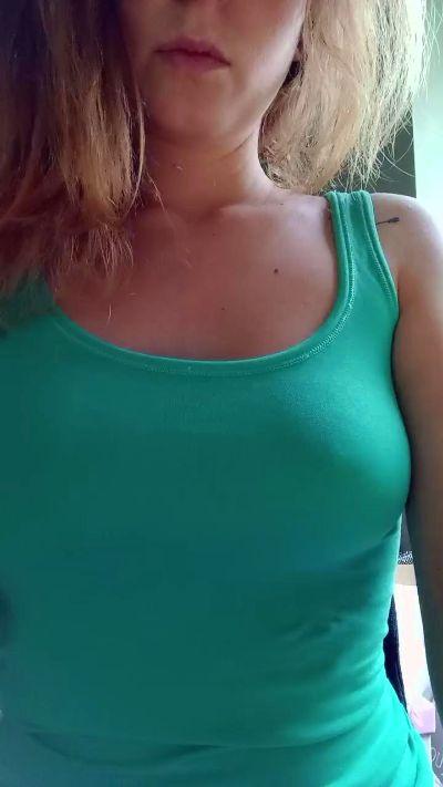 Dina_Belli