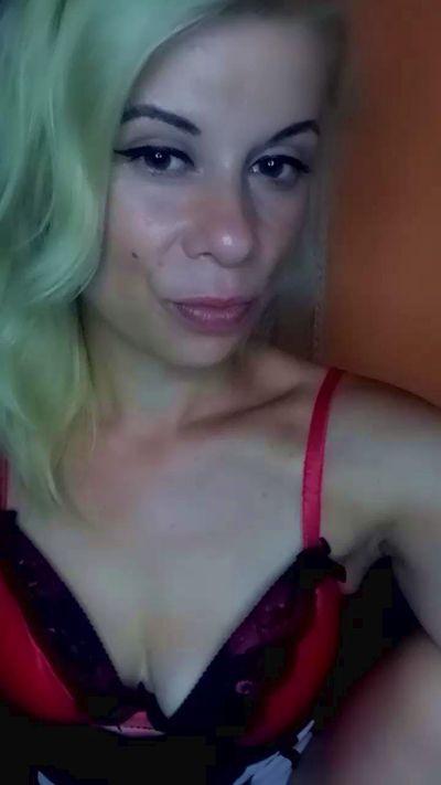 Emma_Beverley