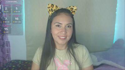 Esmeralda_shy