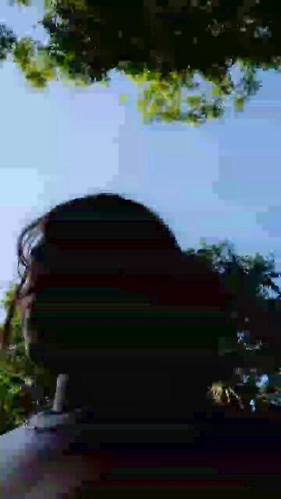 GIRLYOUNG_PISS