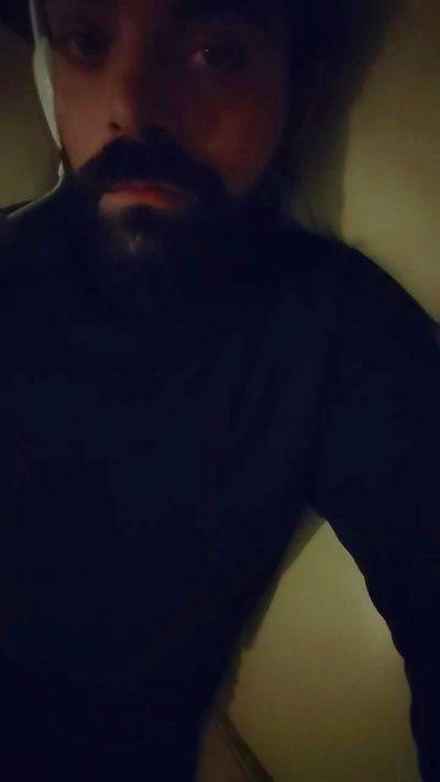 Gentleman3203