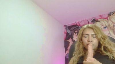 Ginebra_Doll