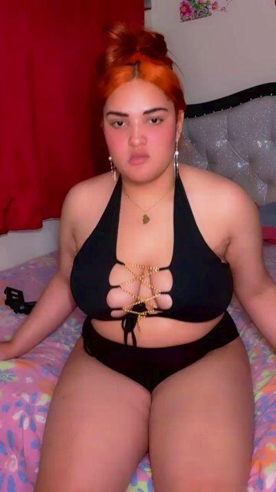 Girlesbigtits