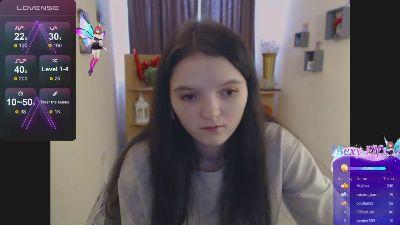 Gloriia_shy_