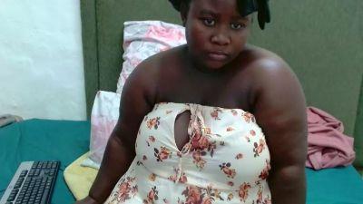 Honnyboobs