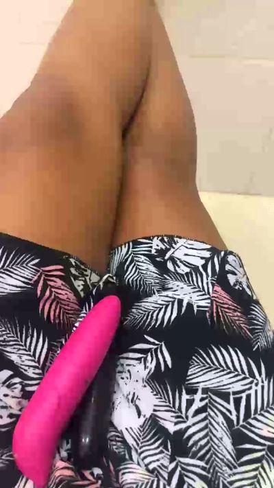 Iza_brown