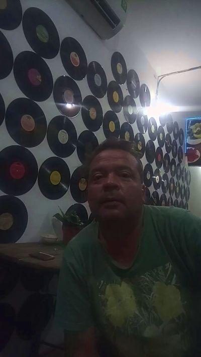 Julio_hot42