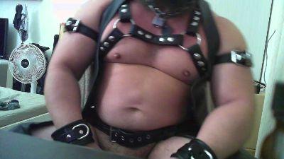 KinkyLthrBear
