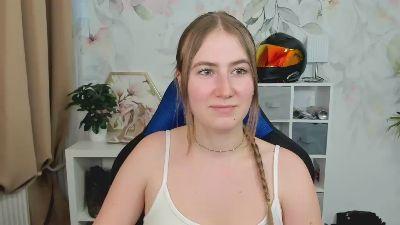 LOVE_xMegan