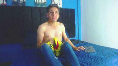 Latiin_boyy_
