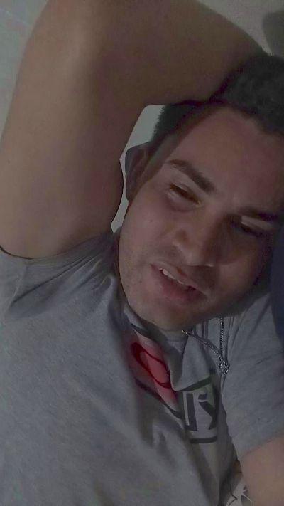 Leo_dot25