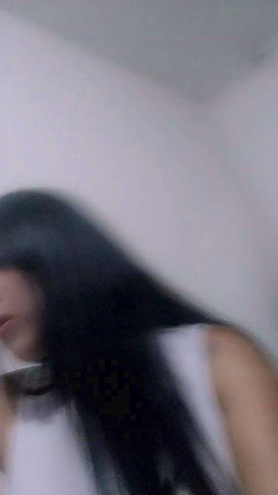 LolaHotSweet
