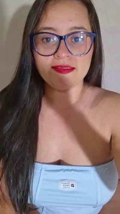 LucyStonne_26