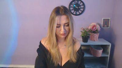 Lusy_Moonshine