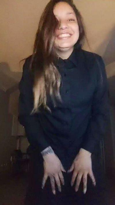 MiaWhite22
