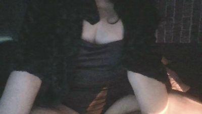 Mia_Milf_happy