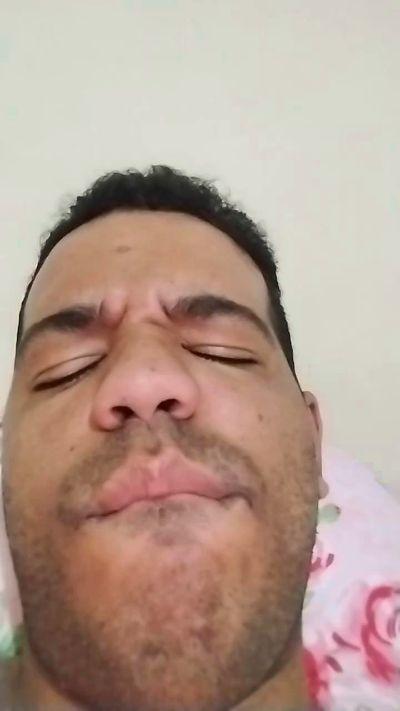 Morenouni01