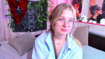 Naisu_Mia