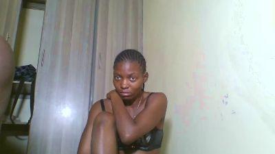 Naughtcamgirll