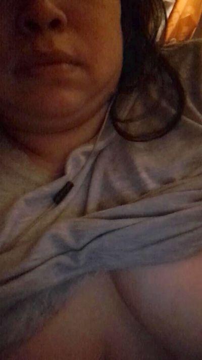 Nenycurvy34