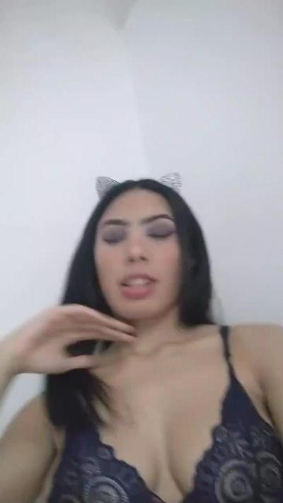 Nickynickolee