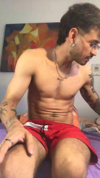 Nickyyy__
