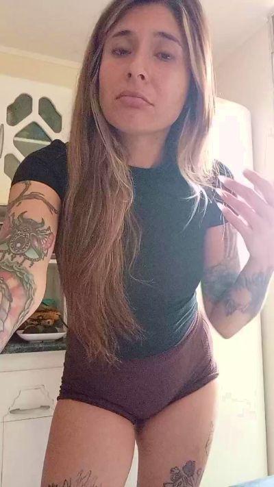 Oliviaa784