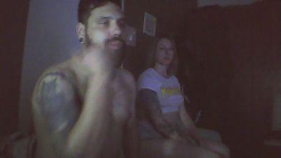 Pdresshotcouple