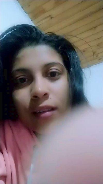 Sasha_Contreras