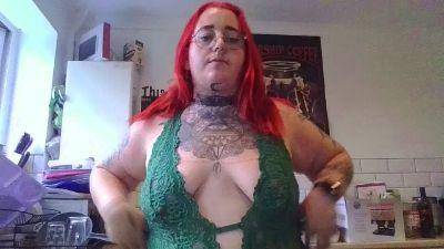 Scarletmaiden22