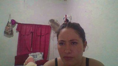 Scarlett_Brown