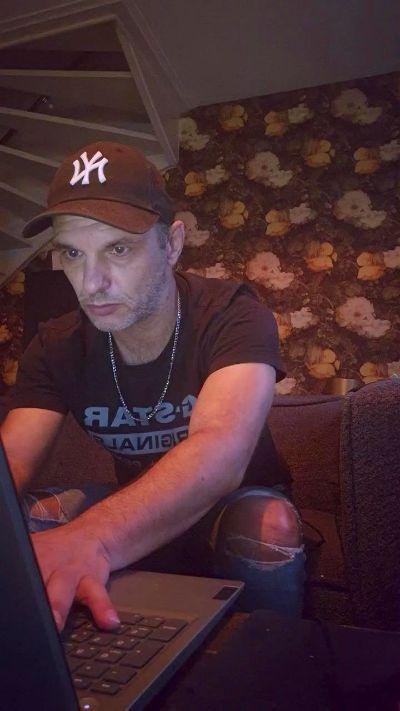 Sextraveler46
