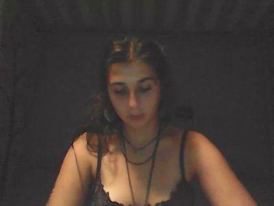 SexyLeila2000