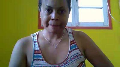 Shania17