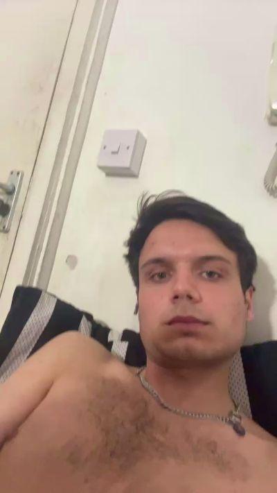 Skinnybrit22