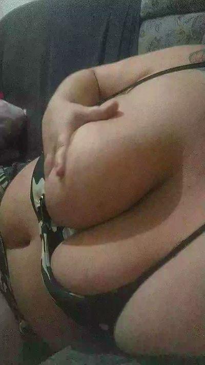 StefaniaSouza22
