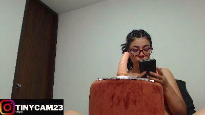 Tiny_Naughty23