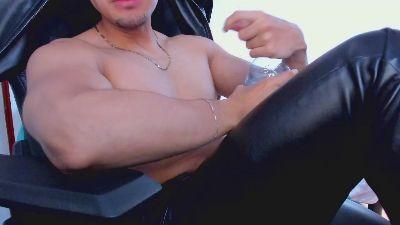 Tommy_bred