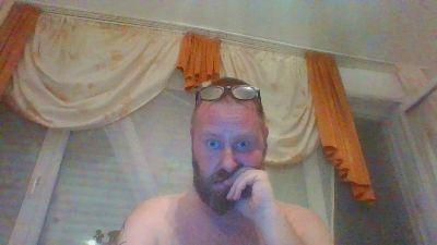 Tuggehs44