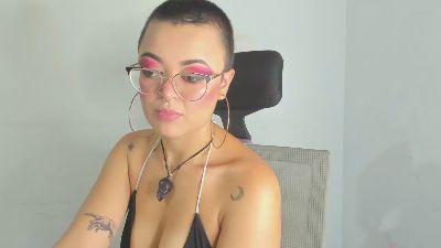 Valarie_Bloom