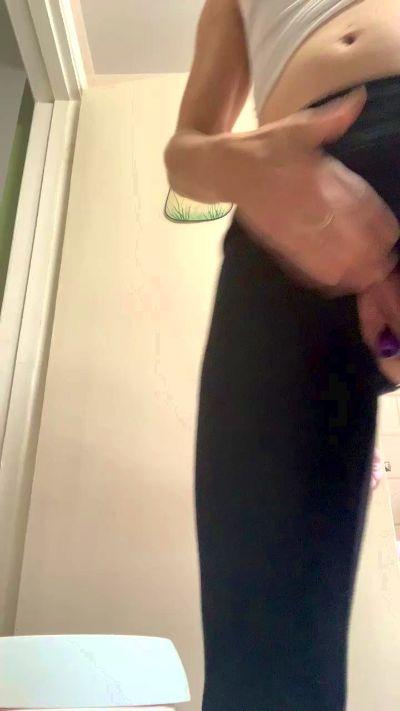 Vicky_Charm
